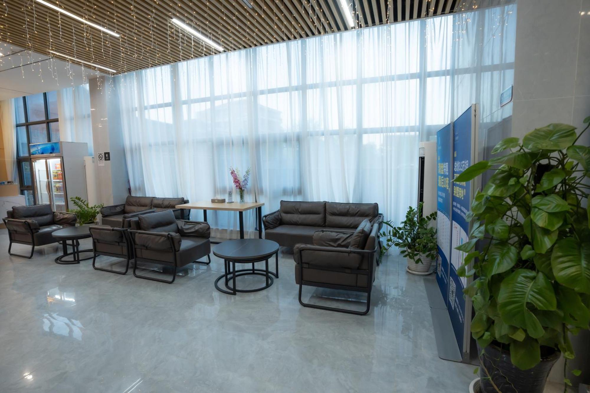 Ark House Hotel Phnompen Kültér fotó